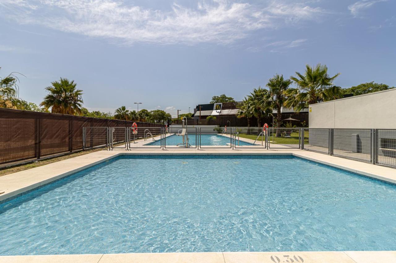Allo Apartments Bonald Piscina - Parking 3 Habitaciones Jerez de la Frontera Eksteriør billede